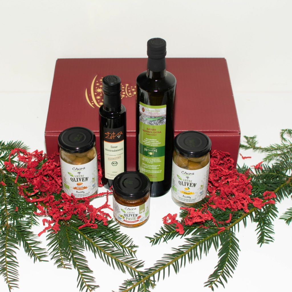 Geschenk rot Sternenbaum mit Olivenöl, Bio-Oliven, Olivenpaste und Essig